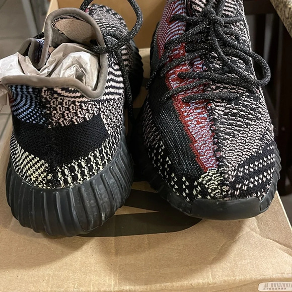 Yeezy boost 350 - Picture 5 of 8